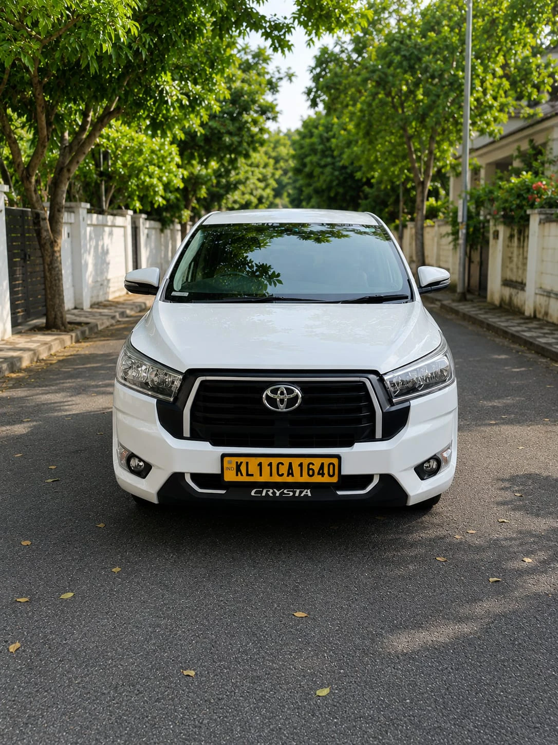 Innova Crysta/7 Seater